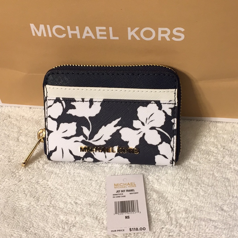 MICHAEL KORS Dark Navy & White Jet Set Wallet